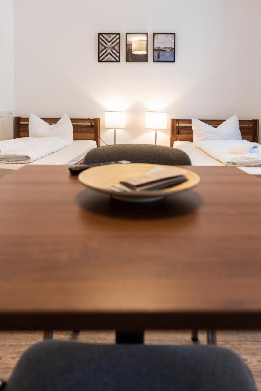 Greenpartment Boardinghouse Neustadt Нойштадт-ан-дер-Донау Экстерьер фото