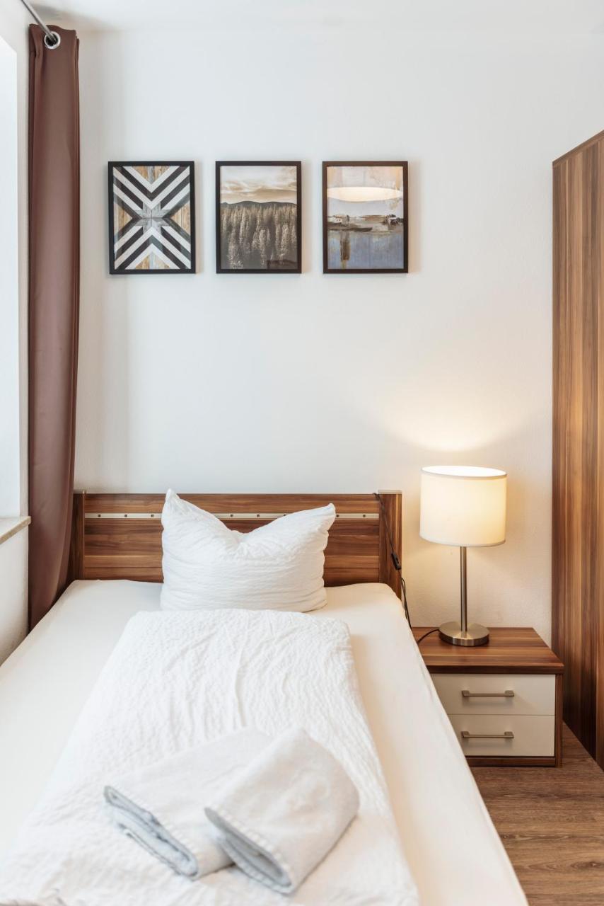 Greenpartment Boardinghouse Neustadt Нойштадт-ан-дер-Донау Экстерьер фото